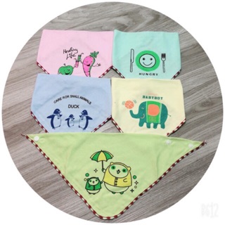 Khăn yếm tam giác cotton 2 lớp có cúc bấm cho bé