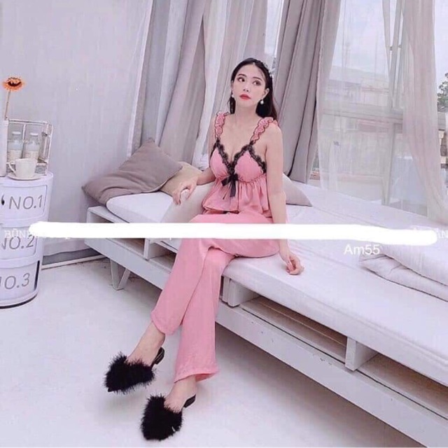 Bộ ngủ tiểu thư
