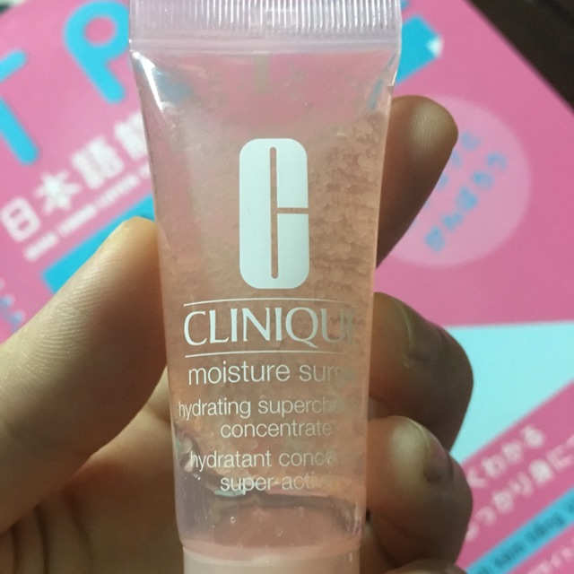 Moisture Surge Hydrating Supercharged Concentrate  Nếu bạn có làn da thường thì Clinique Moisture Surge Concentrate