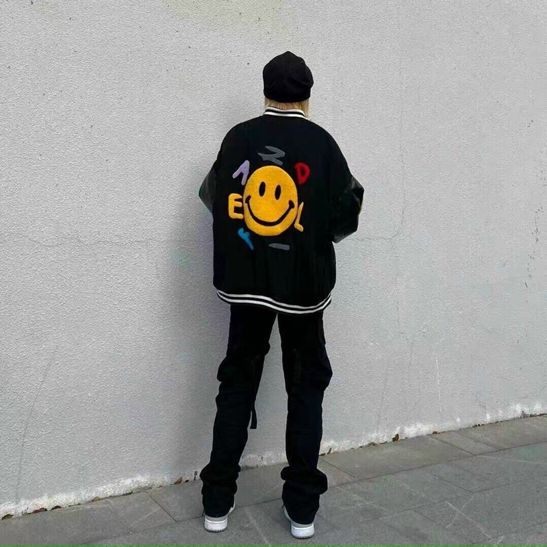 Áo khoác bomber vasity mặt cười thêu