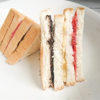 Sandwich lạt cắt sẵn 12 miếng (HH)