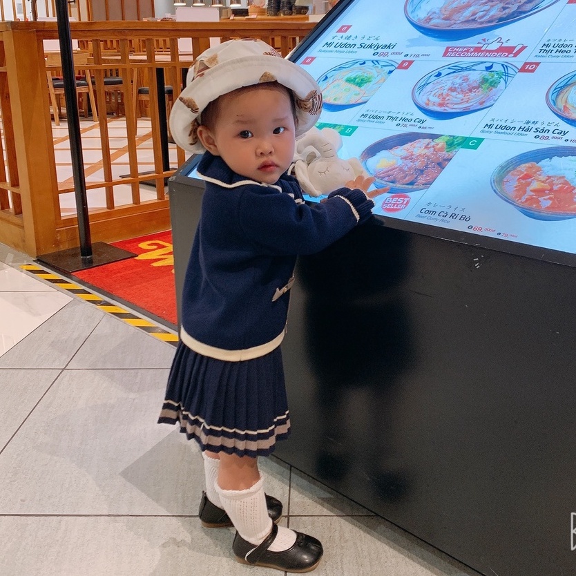 Bộ len bé gái kèm chân váy thiết kế 2021, Cho bé từ 1-6 tuổi  thương hiệu Hapykids BL17