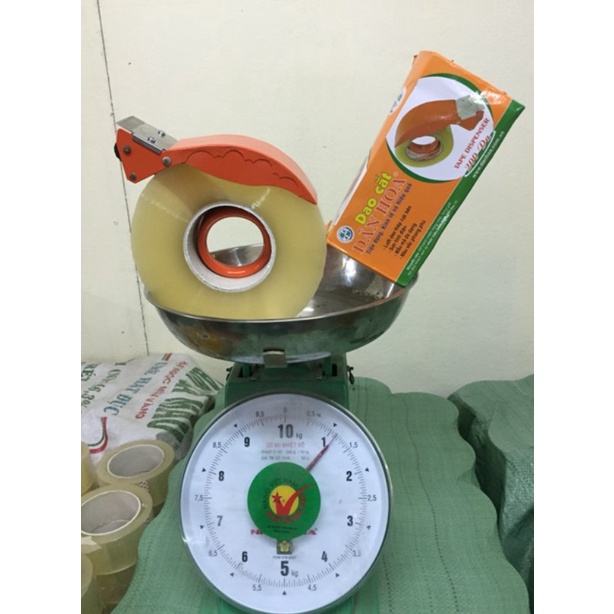 Cắt Băng dính Loại to thích hợp cho các loại băng dính dưới 1kg