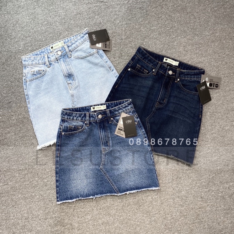 ẢNH TỰ CHỤP CHân váy jeans trơn lai tua lưng cao | BigBuy360 - bigbuy360.vn
