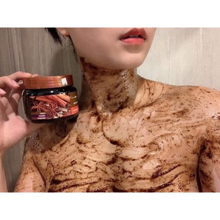 TẨY DA CHẾT BODY QUẾ HỒI
