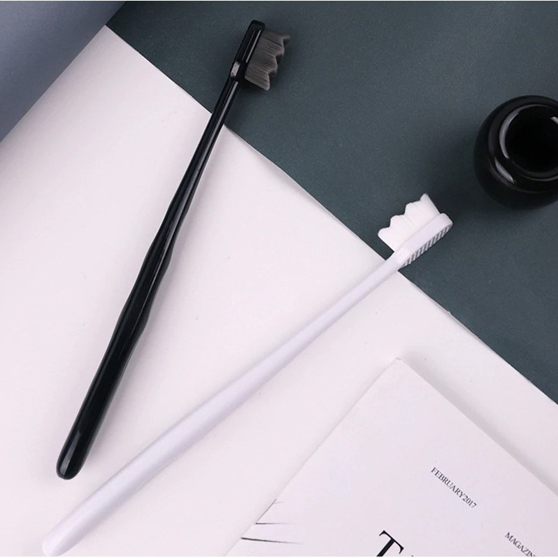 Bàn Chải Đánh Răng Lông Mềm - Công Nghệ Mới Super NaNo Lông Chải Cực Mềm - Cho Cả Gia Đình