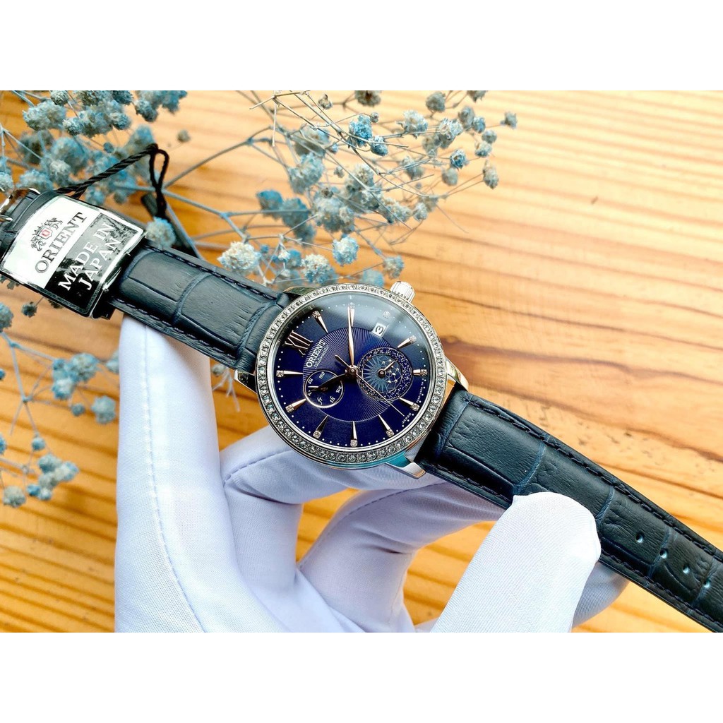 Đồng hồ Nữ Orient Automatic RA-AK0006L00C Viền kim cương,Mặt xanh,Lịch ngày-Máy cơ tự động-Dây da cao cấp-Size 36mm