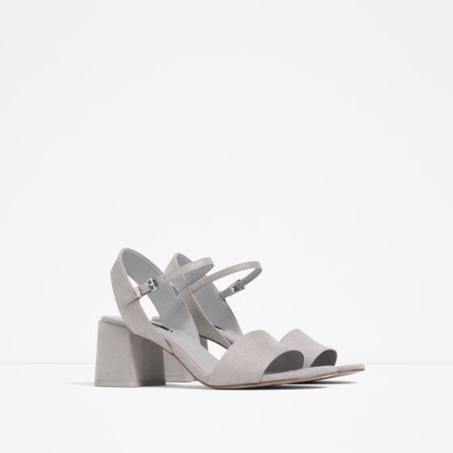 Sandals Zara công sở màu xám nhạt