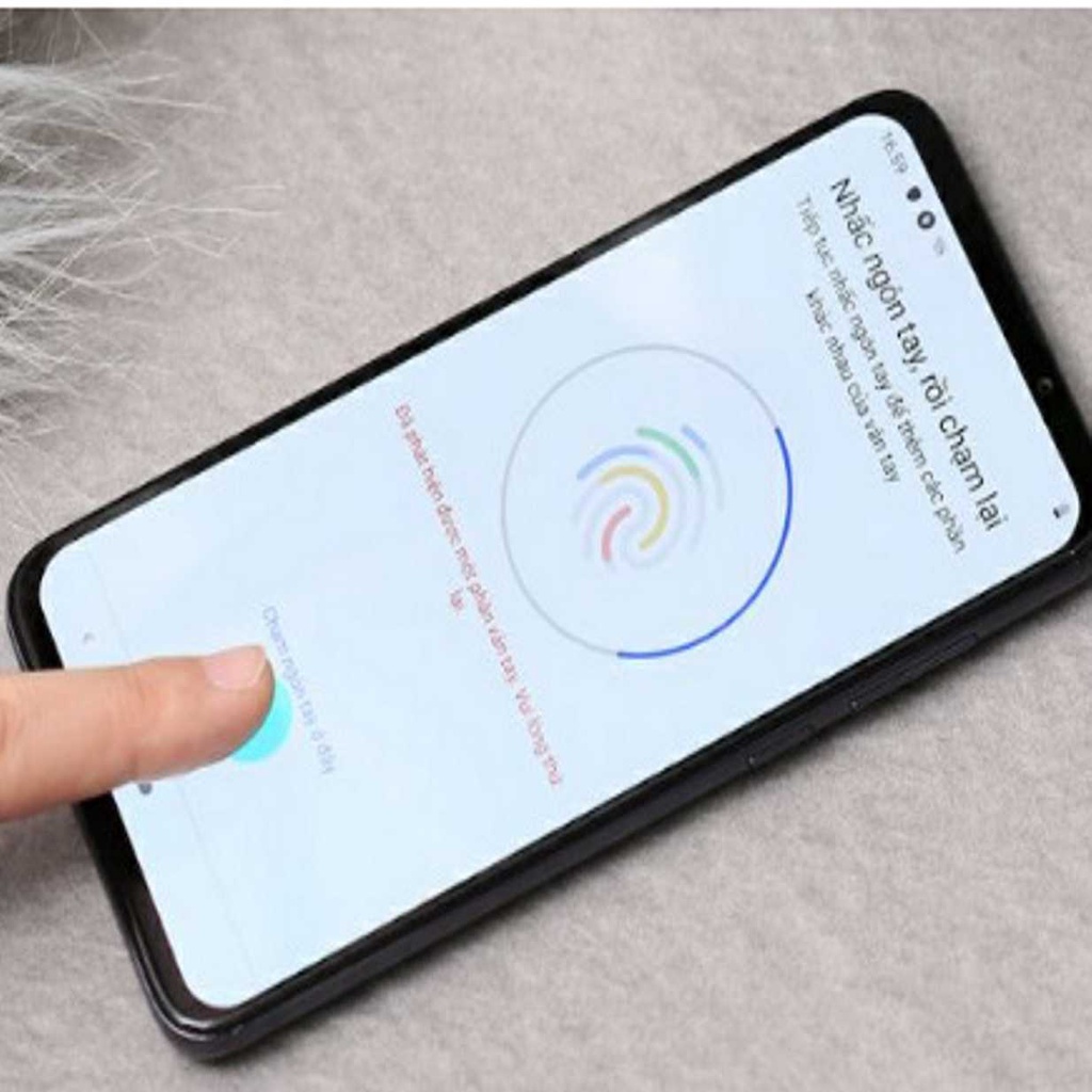Điện thoại Vsmart Live 6gb64gb hàng mới 100%
