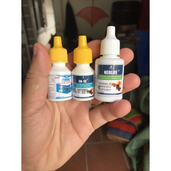 com bo đi ỉa + hen khò khè + men tiêu hoá