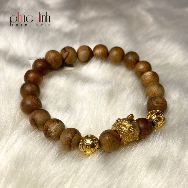 Vòng Tay Trầm Hương 8ly Mix Charm Con Heo Vàng Kim Mã Phúc Linh