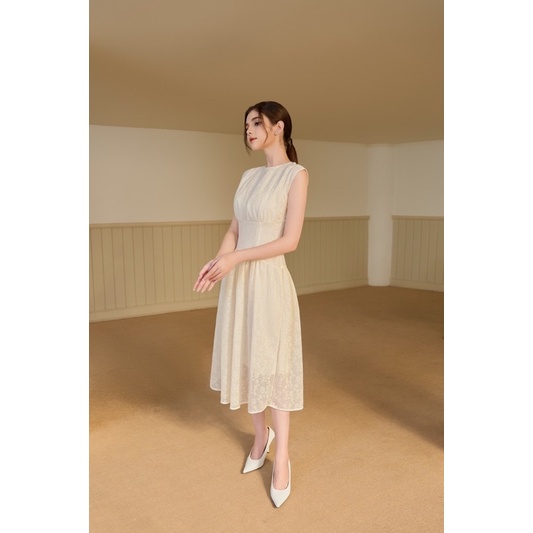 Váy đính ngọc cara dress