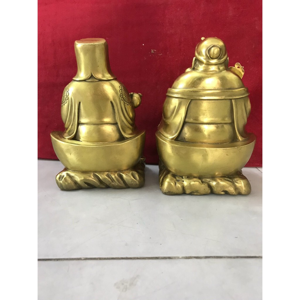 Thần tài Thổ địa ngồi thỏi vàng