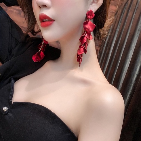 Bông tai đỏ phong cách Âu Mỹ mô phỏng họa tiế cánh hoa_M1320