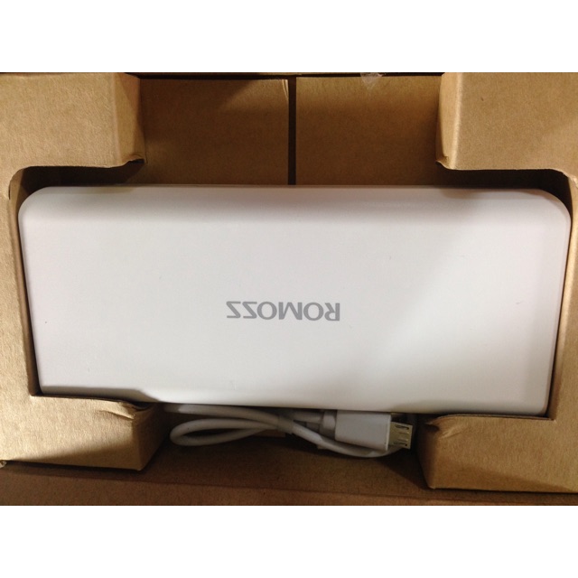 Pin sạc dự phòng romoss 10400mah chính hãng