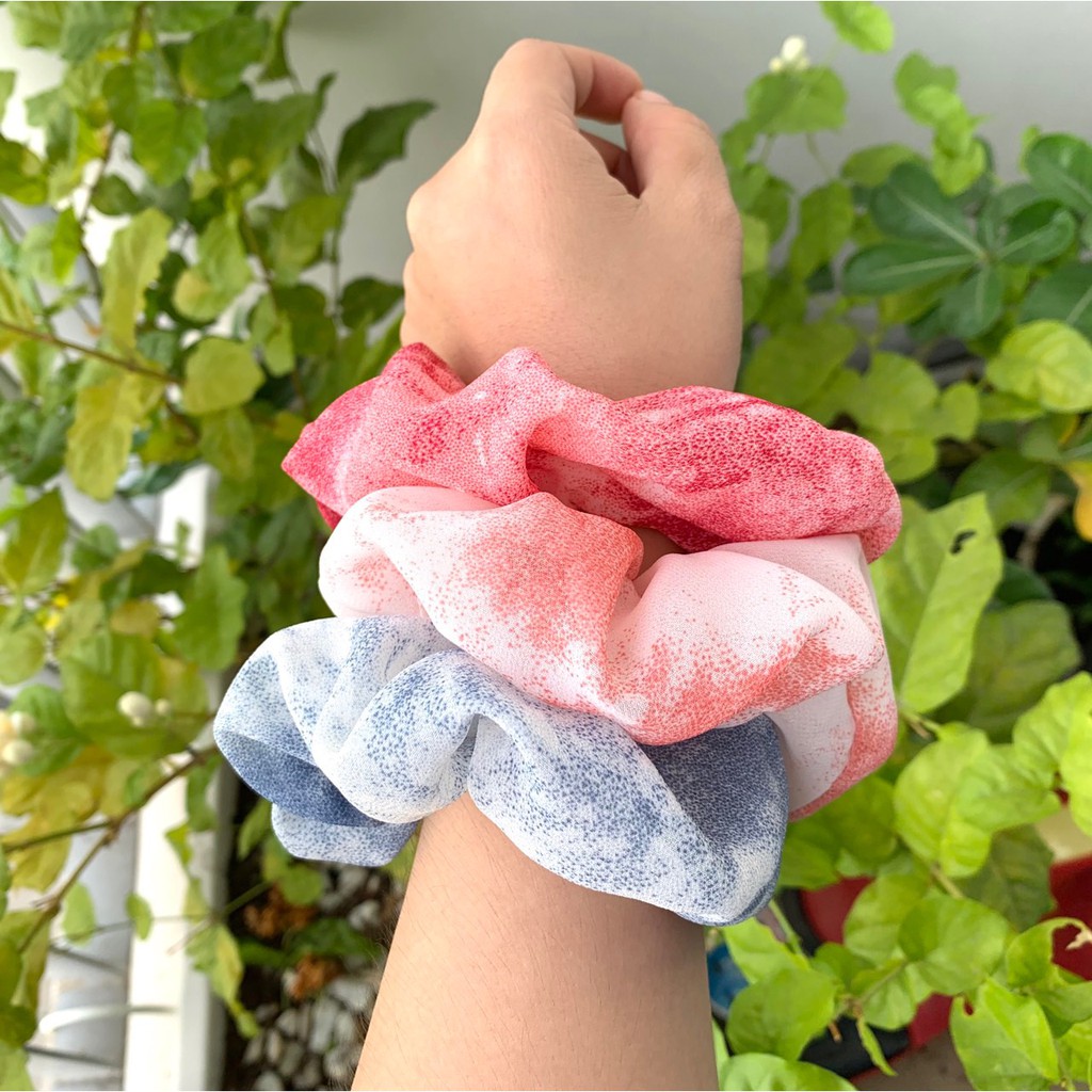 Cột tóc vải scrunchies màu loang