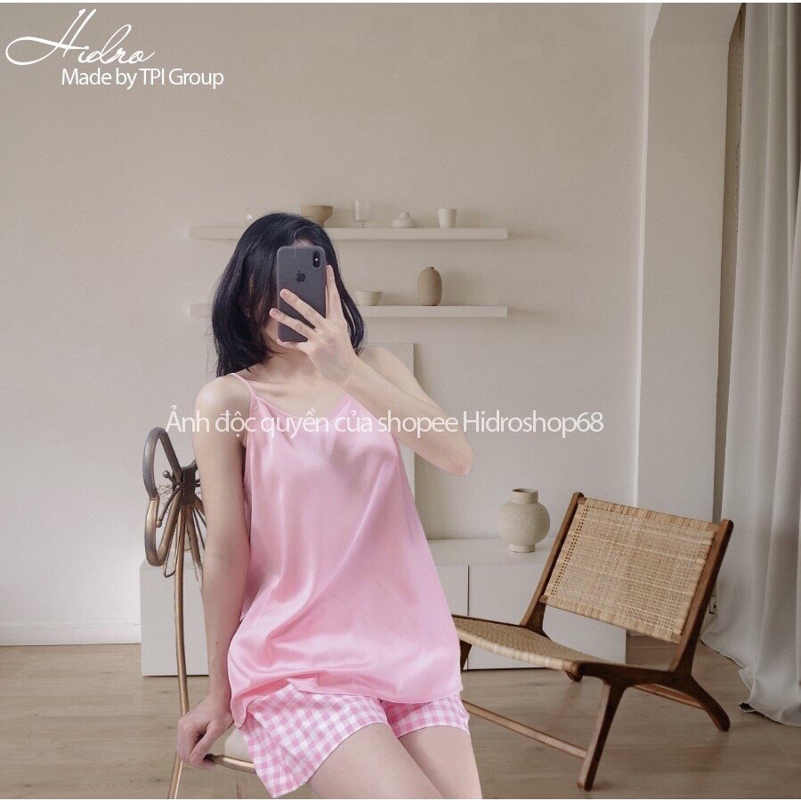 Bộ Hai Dây Lụa Satin Mix Quần Kẻ Caro Chất Đẹp