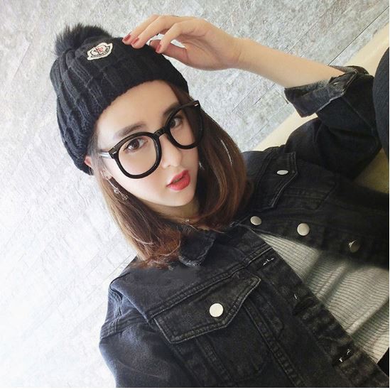 [Mã FAMAYFA giảm 10K đơn 50K] Mắt Kính Tròn Nữ Thời Trang Phong Cách Hàn Quốc D02 | BigBuy360 - bigbuy360.vn