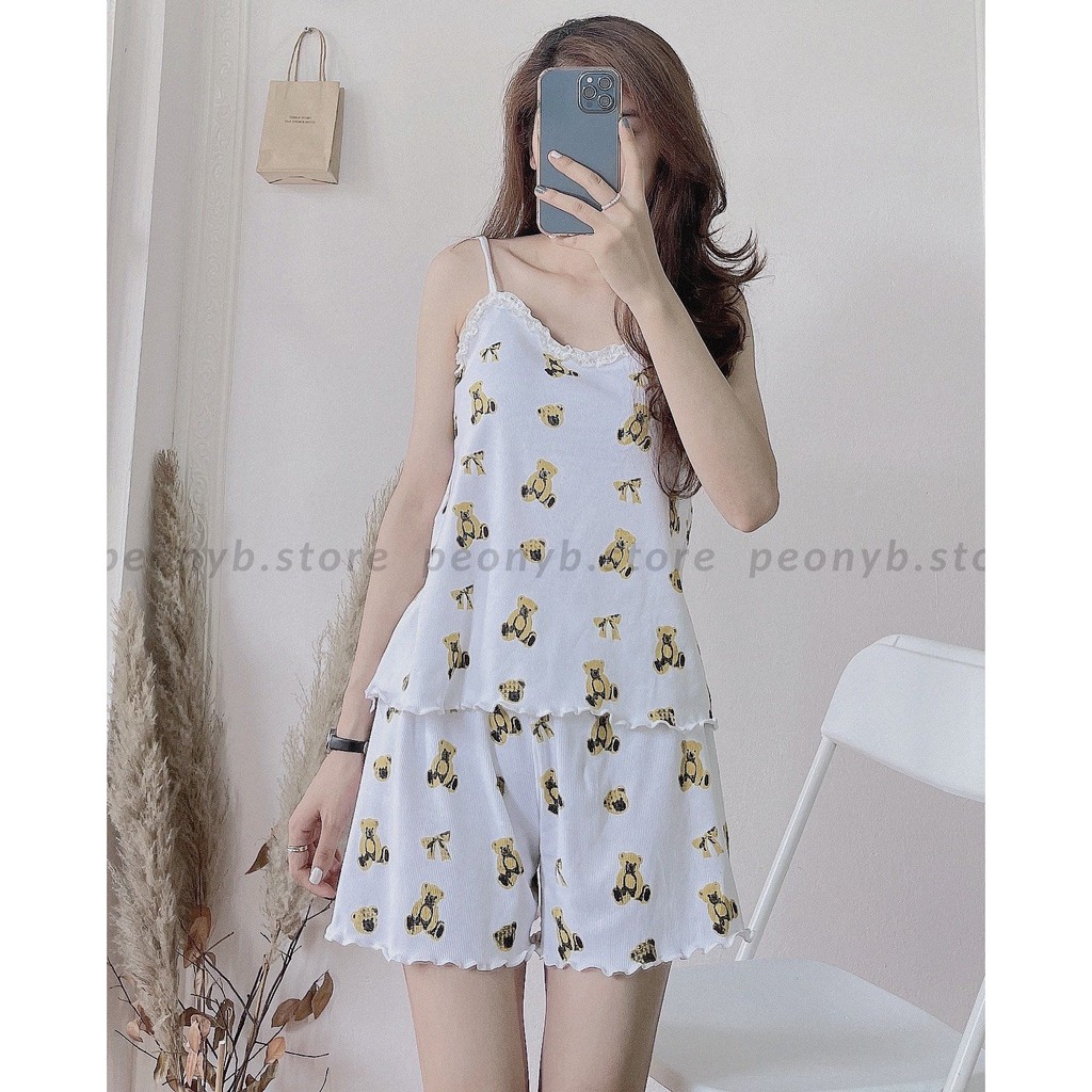 Set Đồ Ngủ Hai Dây Ren Hoa Và Gấu - Bộ quần áo ngủ mặc nhà, chất liệu vải thun, thoáng mát, dễ mặc Ulzzang | BigBuy360 - bigbuy360.vn