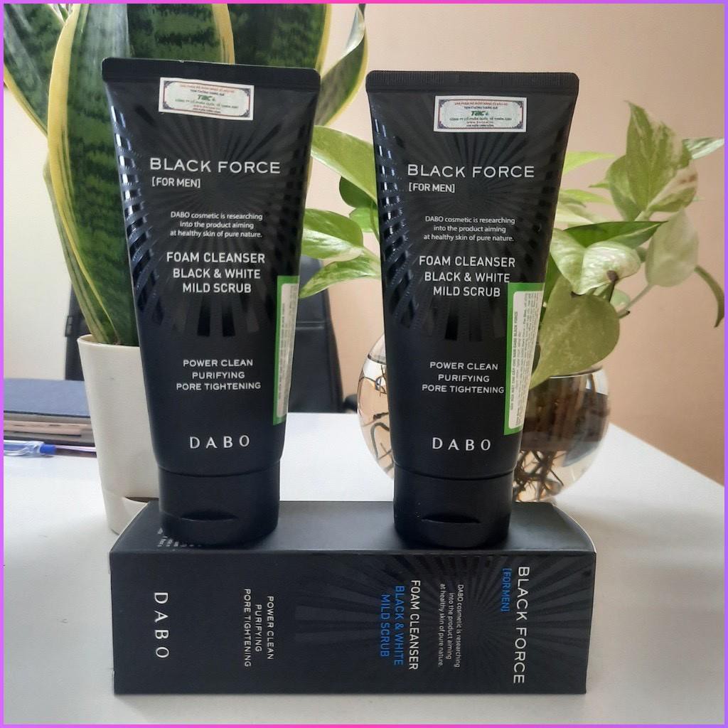 Sữa rửa mặt Nam sạch mụn trắng da Dabo Black Force Hàn Quốc 120ml - Hàng Chính Hãng