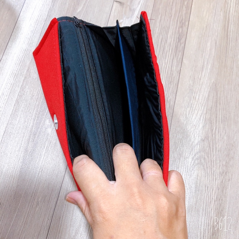 Ví tiền lụa thêu hoa văn