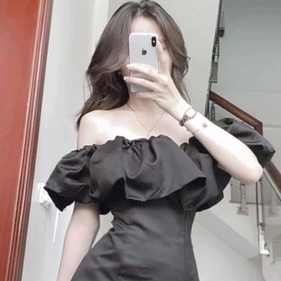 Váy trễ vai hai màu trắng đen kiểu dáng freesize phom ôm tôn dáng hack chân cực xinh C145