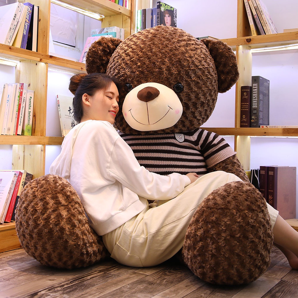 Gấu bông Teddy 1M7 Siêu to khổng lồ , Màu Nâu Socola mặc áo dễ thương