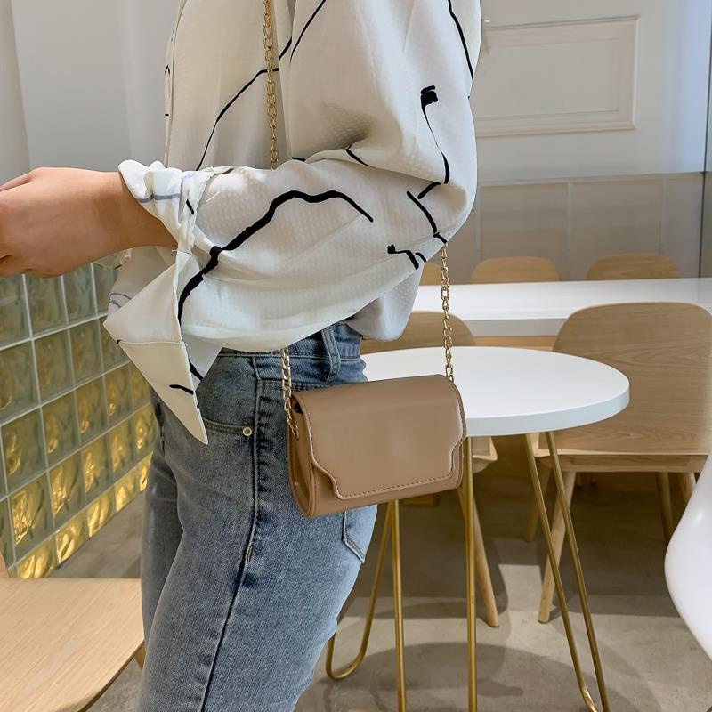 Túi đeo chéo mini dây xích kiểu hộp vuông dành cho nữ