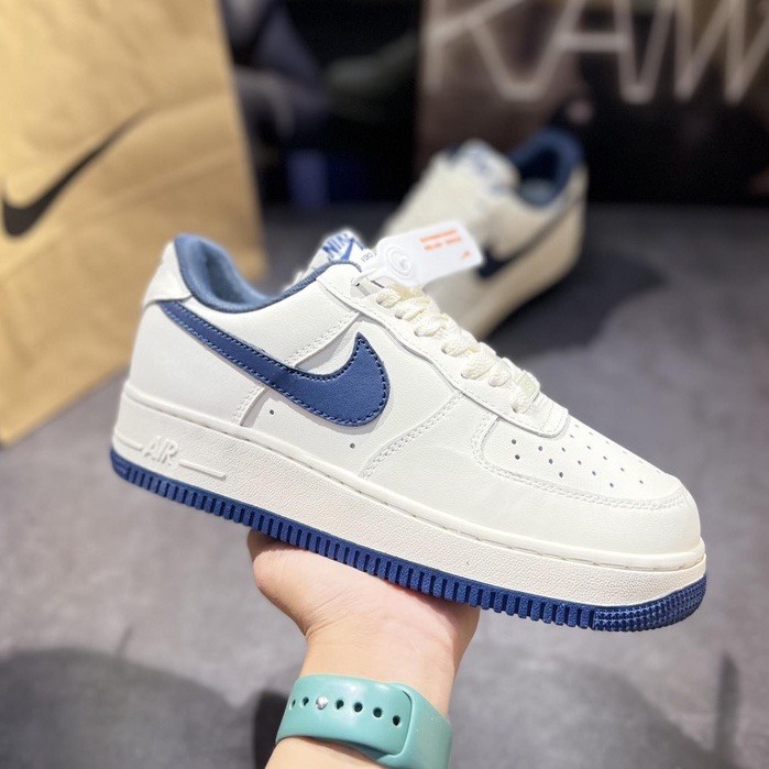 Giày Thể Thao Nam Nữ, Giày AF1 trắng sữa viền xanh navy Air Force 1 Hàng Đẹp Full Box Bill hót nhất 2022