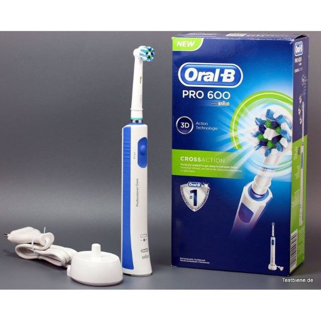 Bàn chải điện Oral-B Pro 600 CrossAction Electric Toothbrush
.Made in Germany