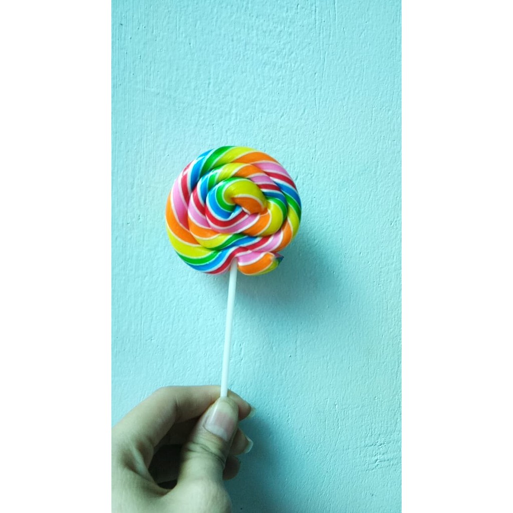 Kẹo Mút Cầu Vồng