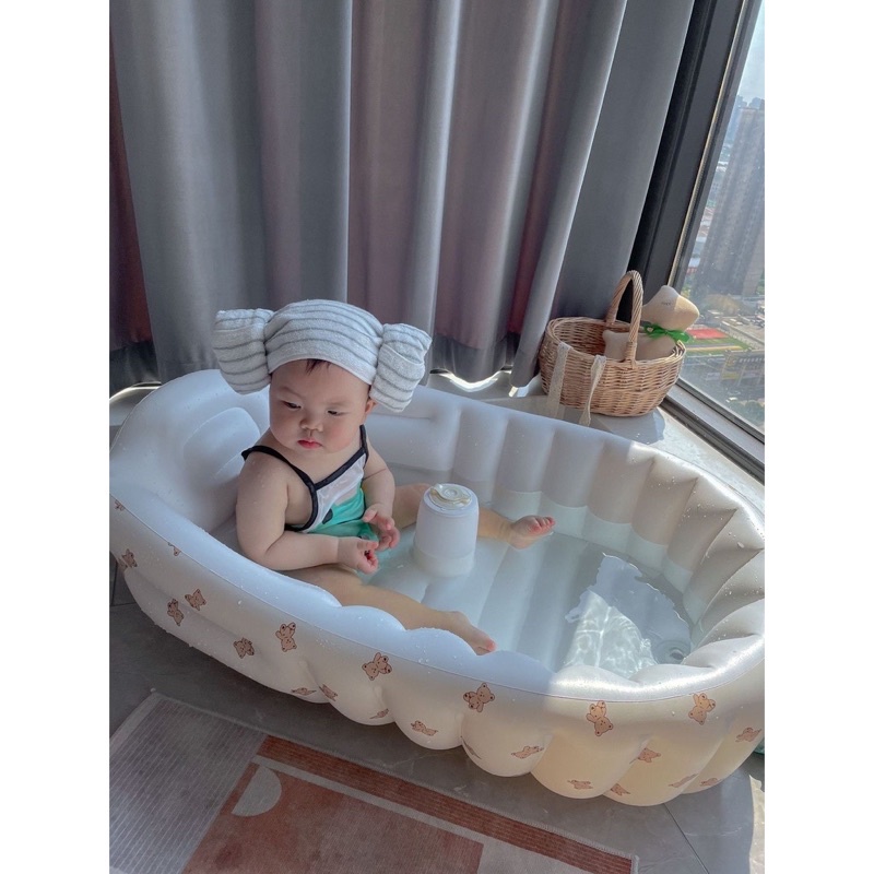 Chậu tắm hơi Umoo cao cấp cho bé bơm hơi thông minh dễ dàng mang theo đi du lịch - Bể bơi phao tắm có rãnh chống trượt