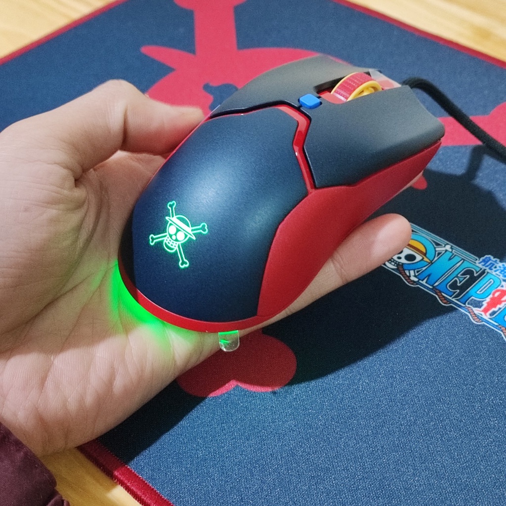 Chuột game Razer Viper Mini - phiên bản One Piece tặng lót chuột Razer Goliathus