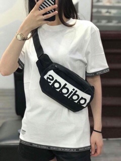 Túi đeo chéo Adidas cá tính