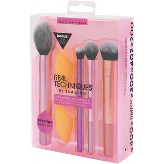 Bộ Cọ Real Techniques Everyday Essentials Plus With Bonus Miracle Complexion Sponge