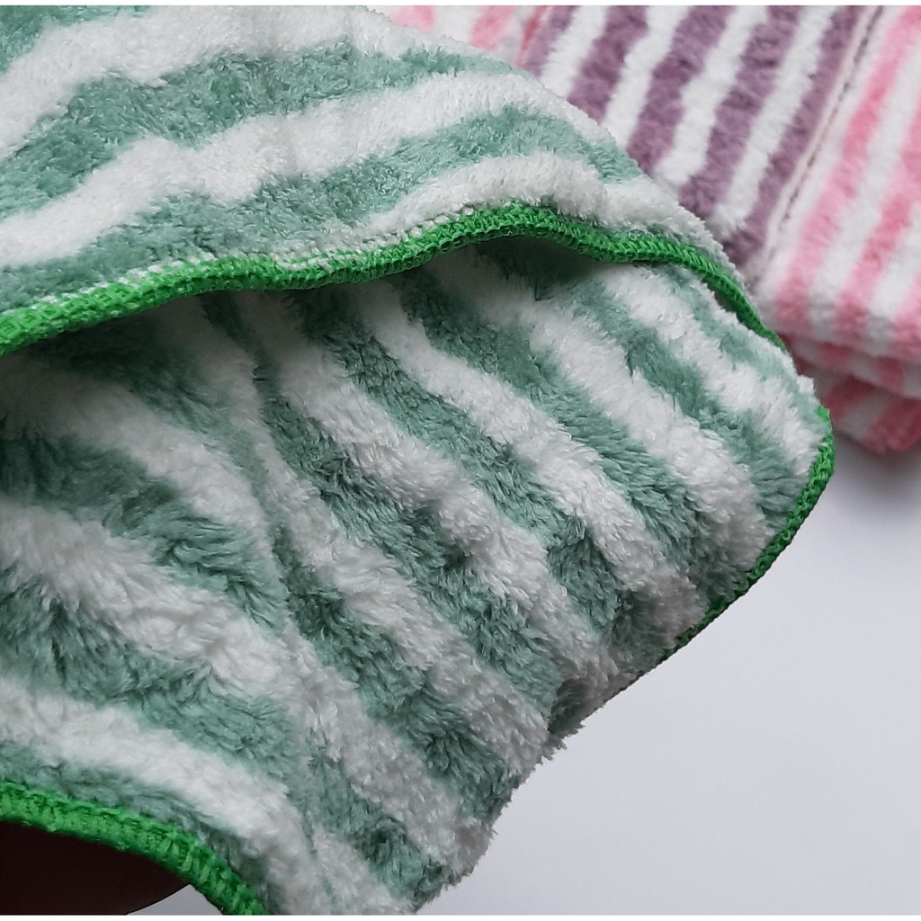 khăn mặt size 28x28 xuất hàn nhiều màu dễ thương dùng cho nhà hàng khách sạn