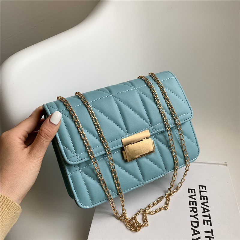 Chained small bag woman 2021 summer new trend unit shoulder bag popular block buckle oblique satchel bag connecting rhom