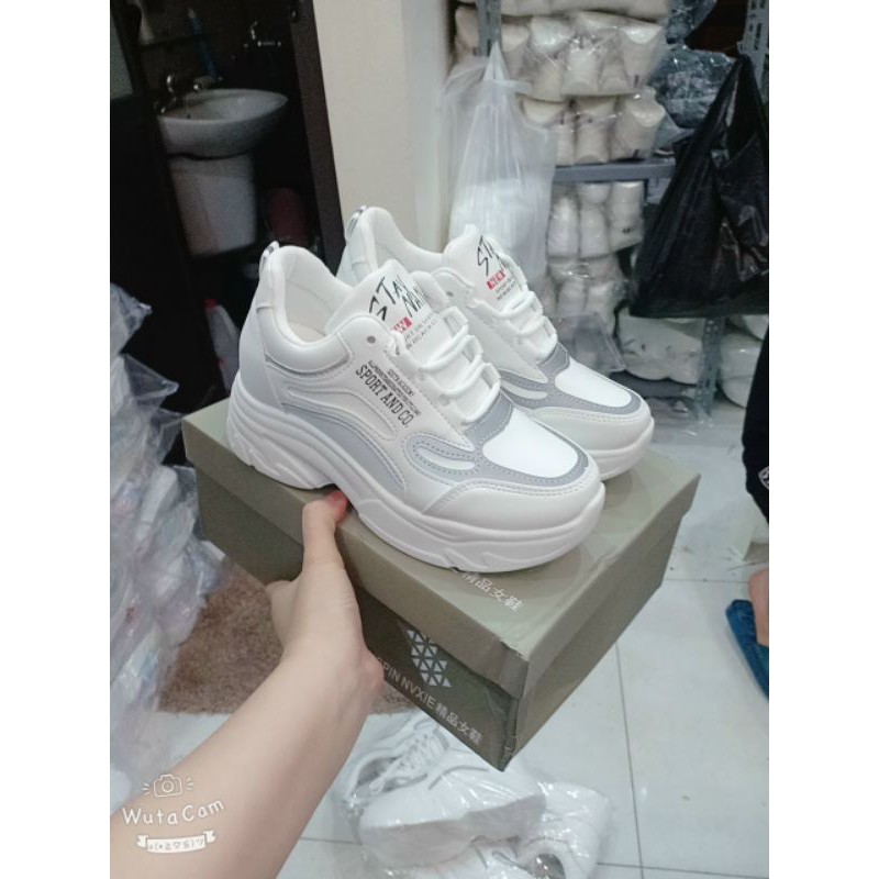 [Mã FAGREEN245 giảm tới 30K đơn 99K] Giày độn đế 👟 Freeship 👟 giày thể thao độn đế 7p full hộp | BigBuy360 - bigbuy360.vn