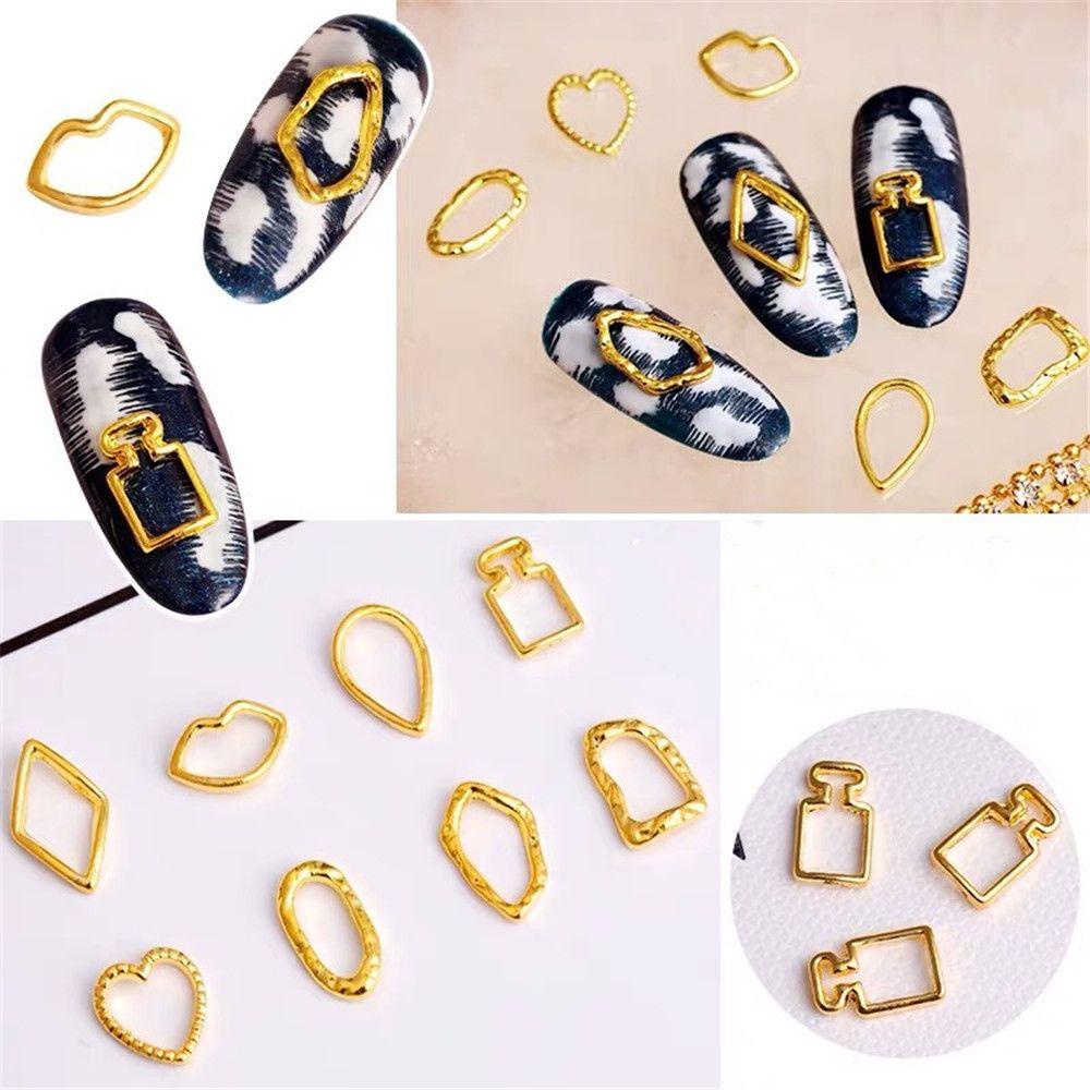 Bộ 5 Phụ Kiện Trang Trí Móng Tay Kiểu Áo Giáp Khoét Lỗ Độc Đáo