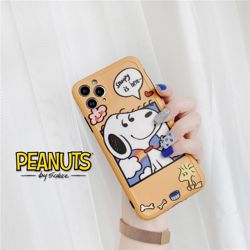 Ốp lưng iphone Snoopy Cute IMD dày dặn viền nổi 5/5s/6/6plus/6s/6splus/7/7plus/8/8plus/x/xr/xs/11/12/pro/max/plus/promax | BigBuy360 - bigbuy360.vn