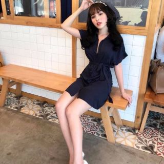Đầm sơ mi xuất kèm betl