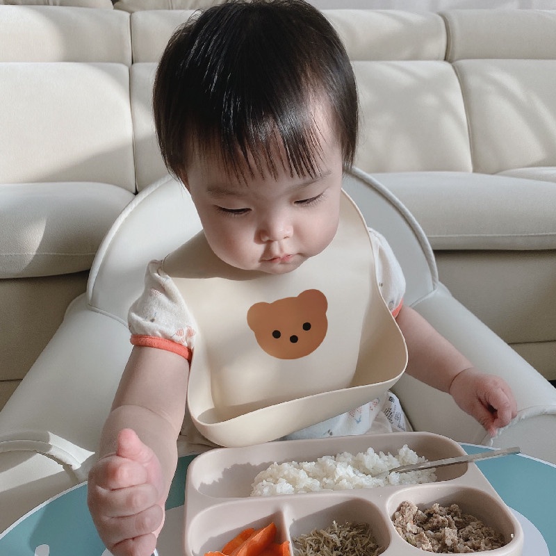Yếm silicone Hình Gấu Xinh Xắn Cho Bé Kiểu Hàn Quốc