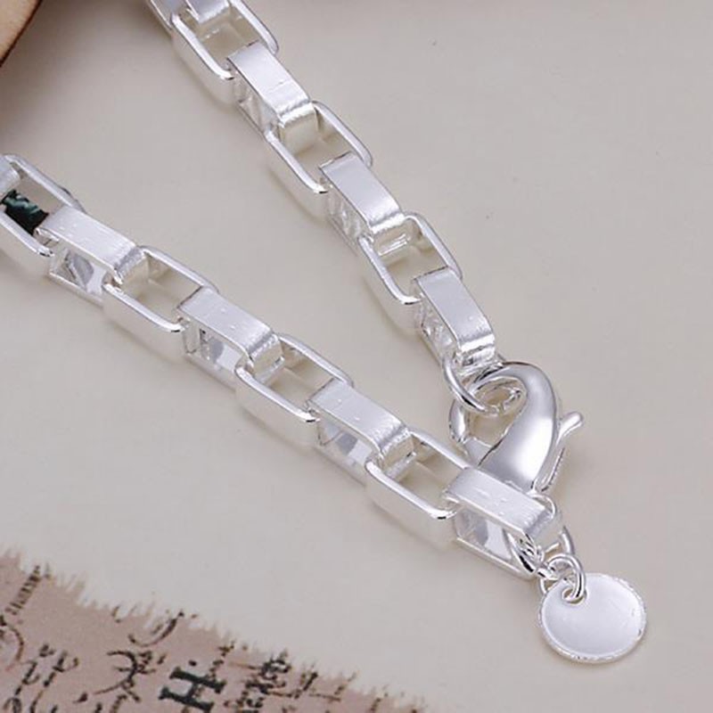 Vòng Tay Mắc Xích Mặt Hình Chữ Nhật Cho Nam Và Nữ