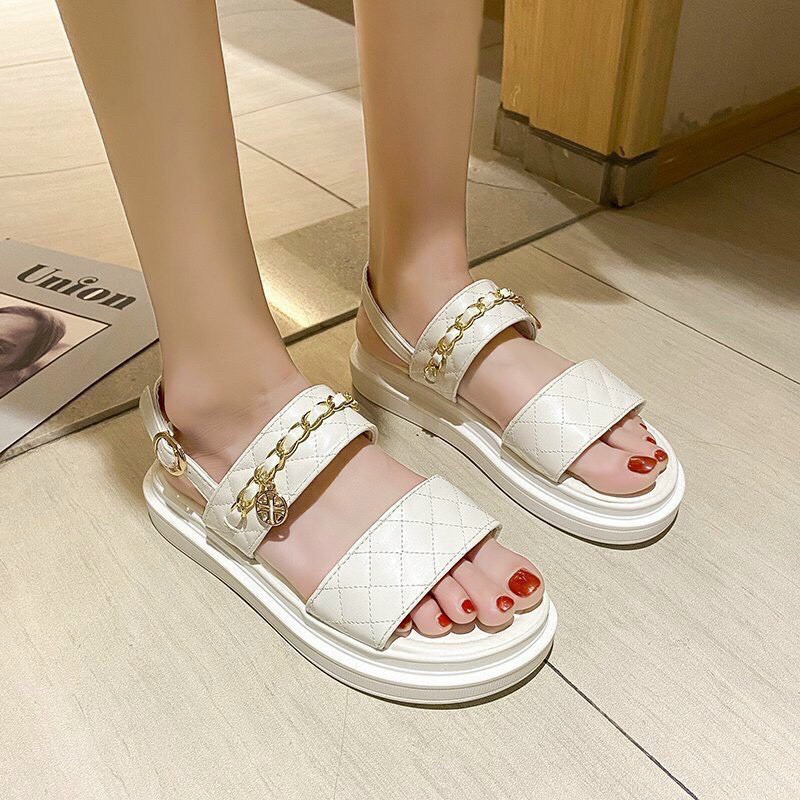 (freeship)giày dép sandal nữ quai da kẻ caro phối khoá vàng quai trên