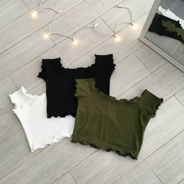 CROPTOP BẸT VAI CUỐN BIÊN | BigBuy360 - bigbuy360.vn