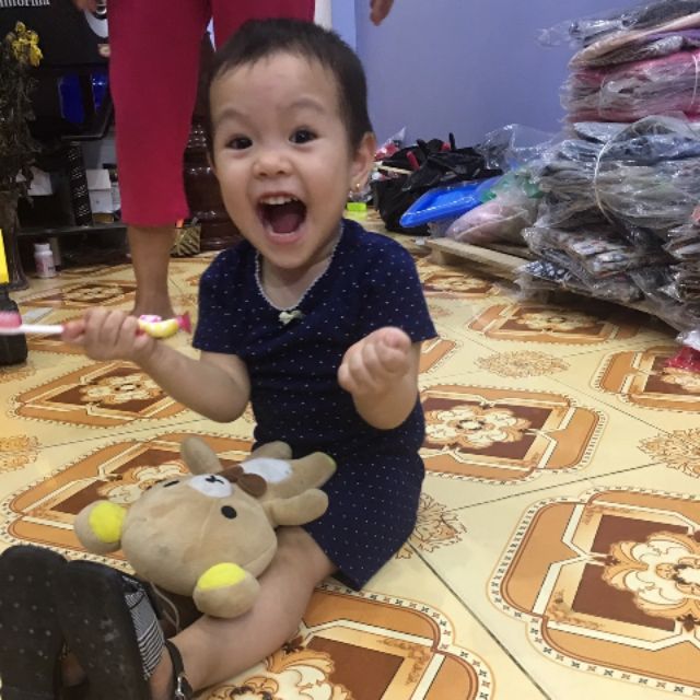 Bộ đồ cotton bé