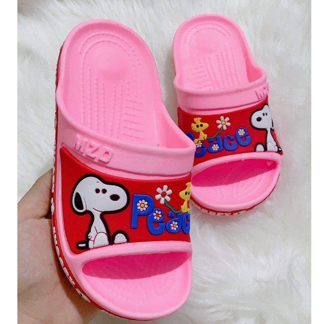 [𝐍𝐄𝐖] Dép Lê Quai Ngang Chú Chó Snoopy Siêu Đẹp Cho Bé , 4 màu Full size 30-36