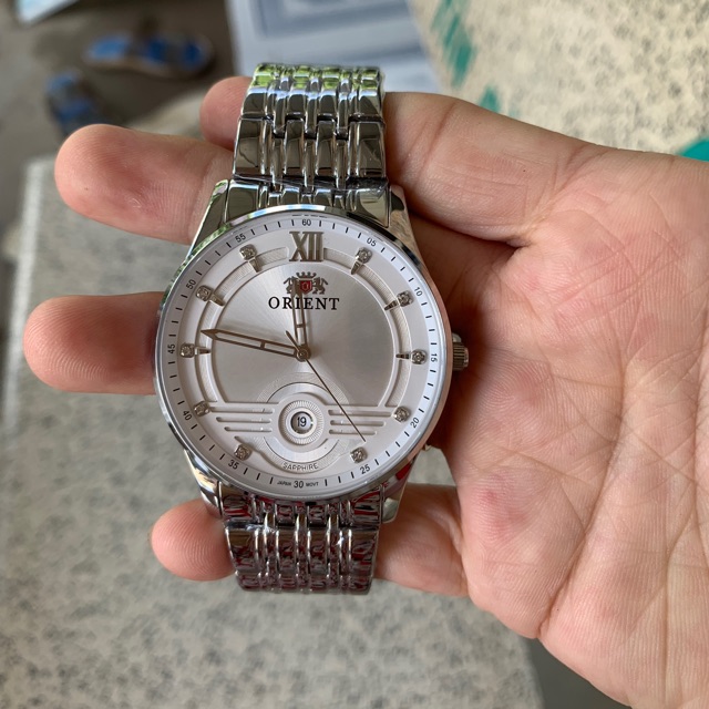 Đồng hồ Orient nam kính sapphia chống trầy xước máy chống nước