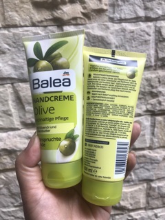 Kem dưỡng da tay Balea - Đức 100ml