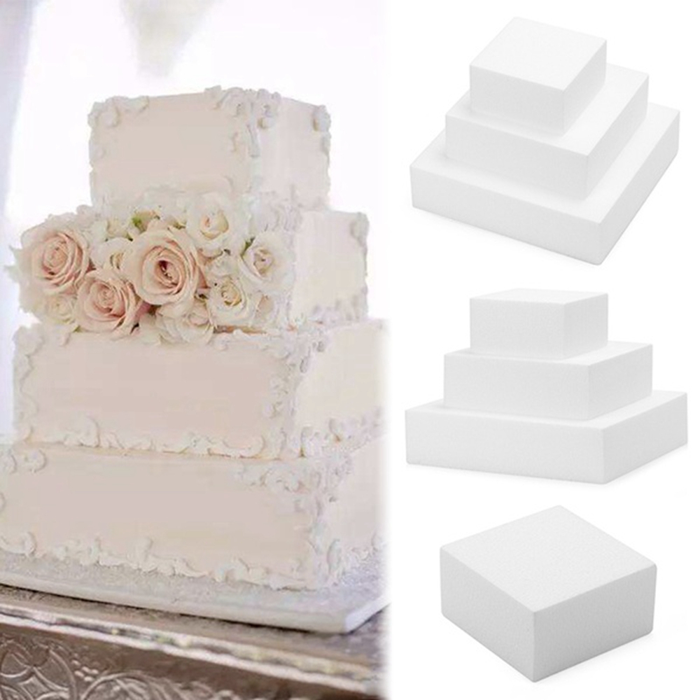 Miếng xốp hình vuông làm bánh tiện lợi